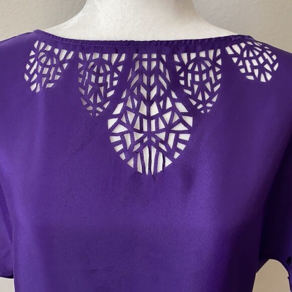 Guess Purple Cut Out Blouse XS - Picture 2 of 7